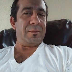 Meet your Posher, Ernesto